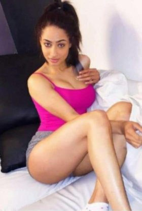 DAMAC Hills Pakistani Escorts +971569604300 Let Me Relax Your Body Young Escort Girl